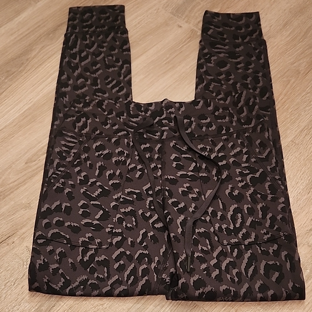 Offline By Aerie | Leopard Print Soft Joggers